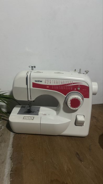 Швейна машинка Brother star1400 та hq-17