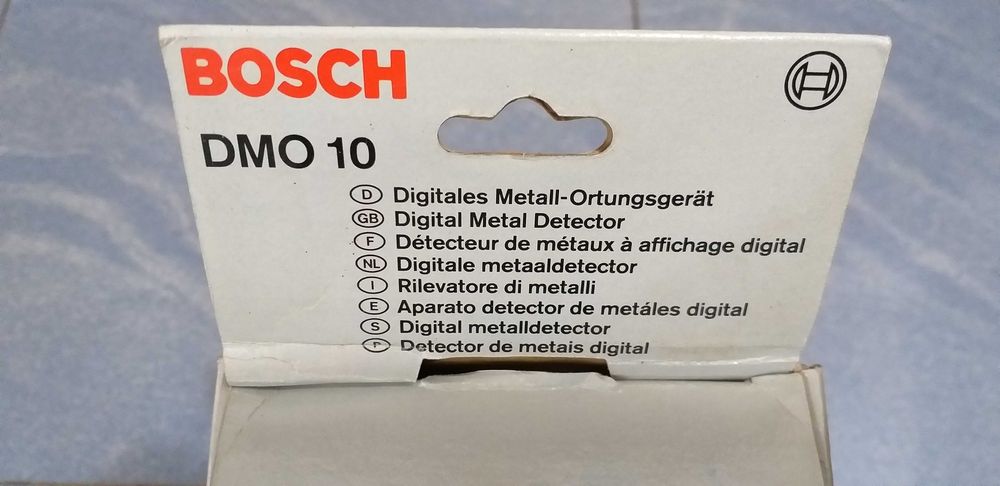 Detetor de metais digital Bosch DMO 10 "Novo"
