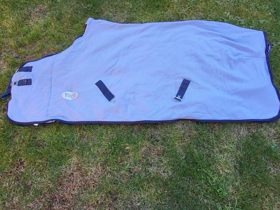 Derka Polarowa 145, stajenna 145, padokowa z kapturem 145