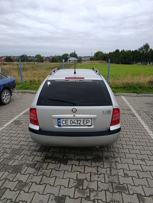 Шкода Октавія Тур