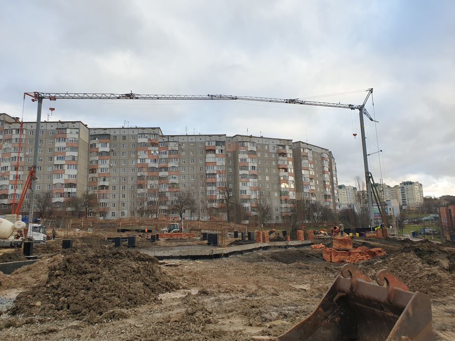 Баштовий кран Оренда швиткомонтажний кран автокран