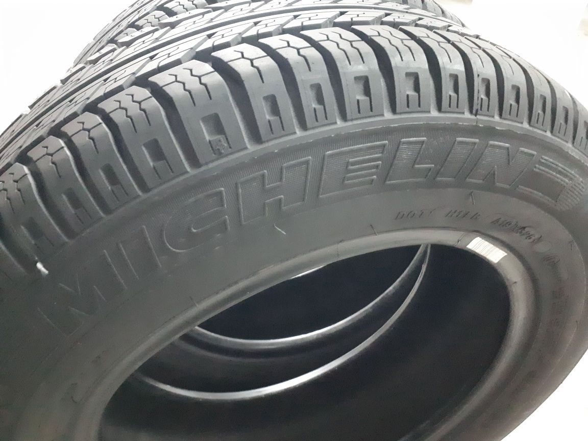 Dois pneus novos 165/70R13  michelin energy mxt