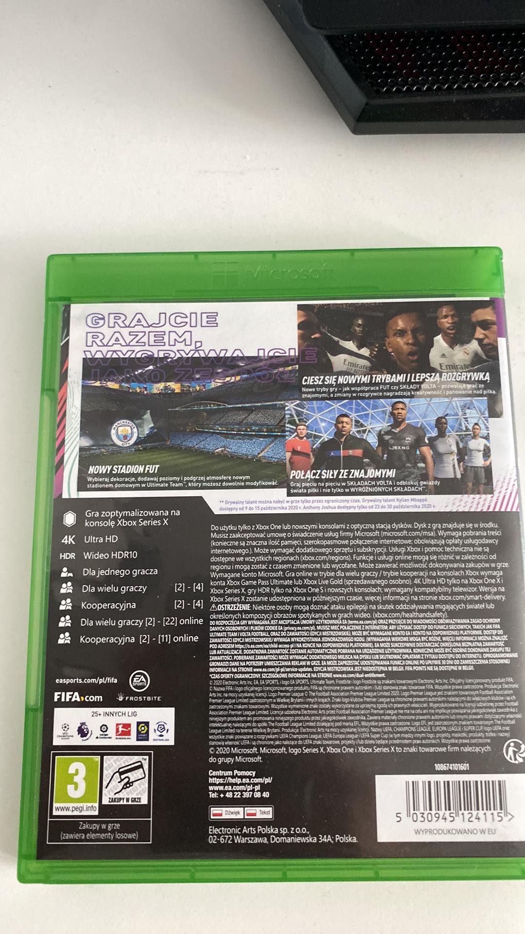 FIFA 21 Xbox One i series X
