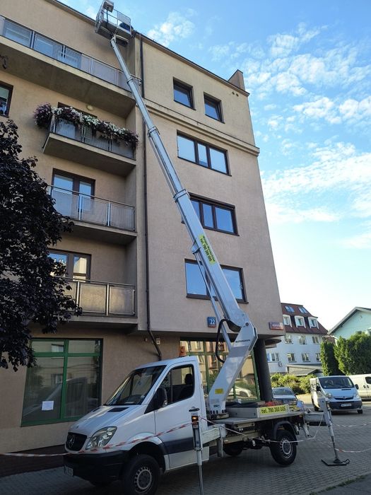 Podnośnik koszowy zwyżka wynajem 22m 26m 33m wycinka drzew rębak