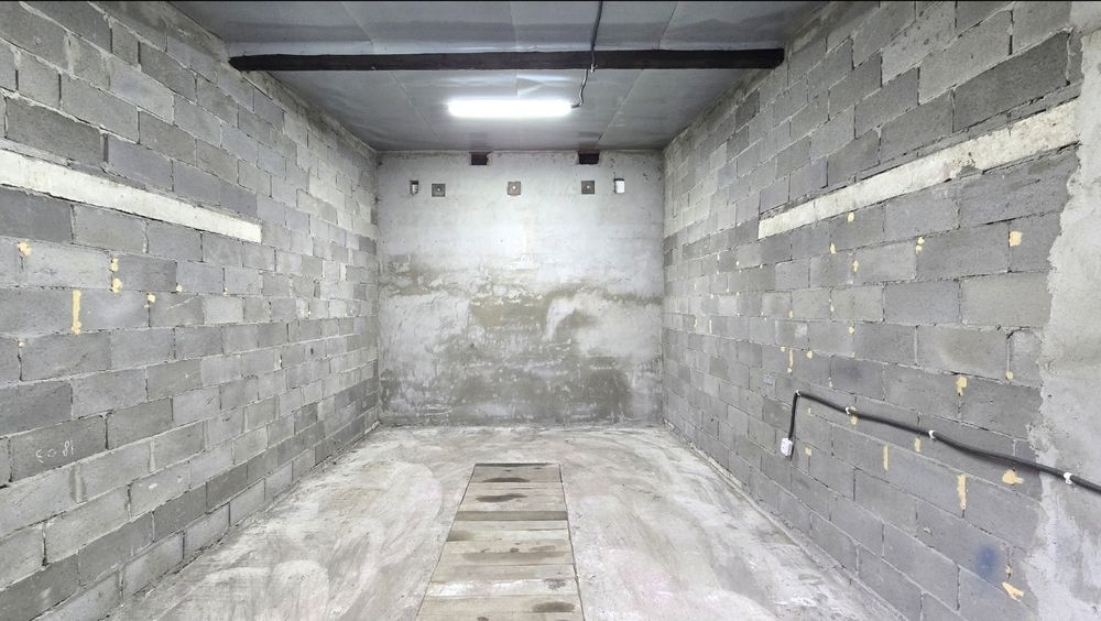 Здам гараж львівське