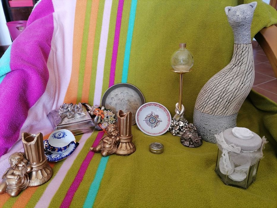 Diversas peças decoração vários estilos Cada 3€