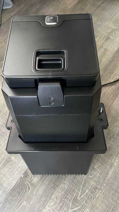 Холодильник ZB Kuhlbox на Mercedes S W222 A2228200006 2228200006