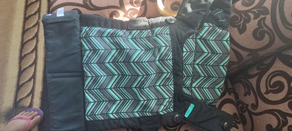 Кінгуру, слінг дитячий.