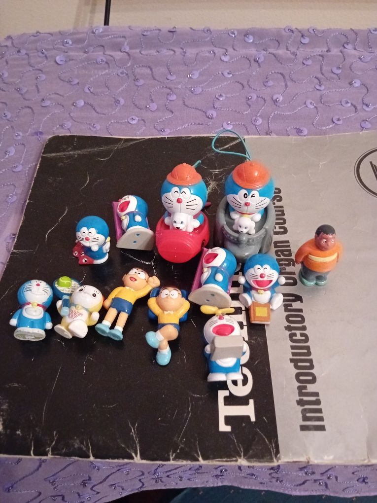 Colecao do doraemon  12 figuras