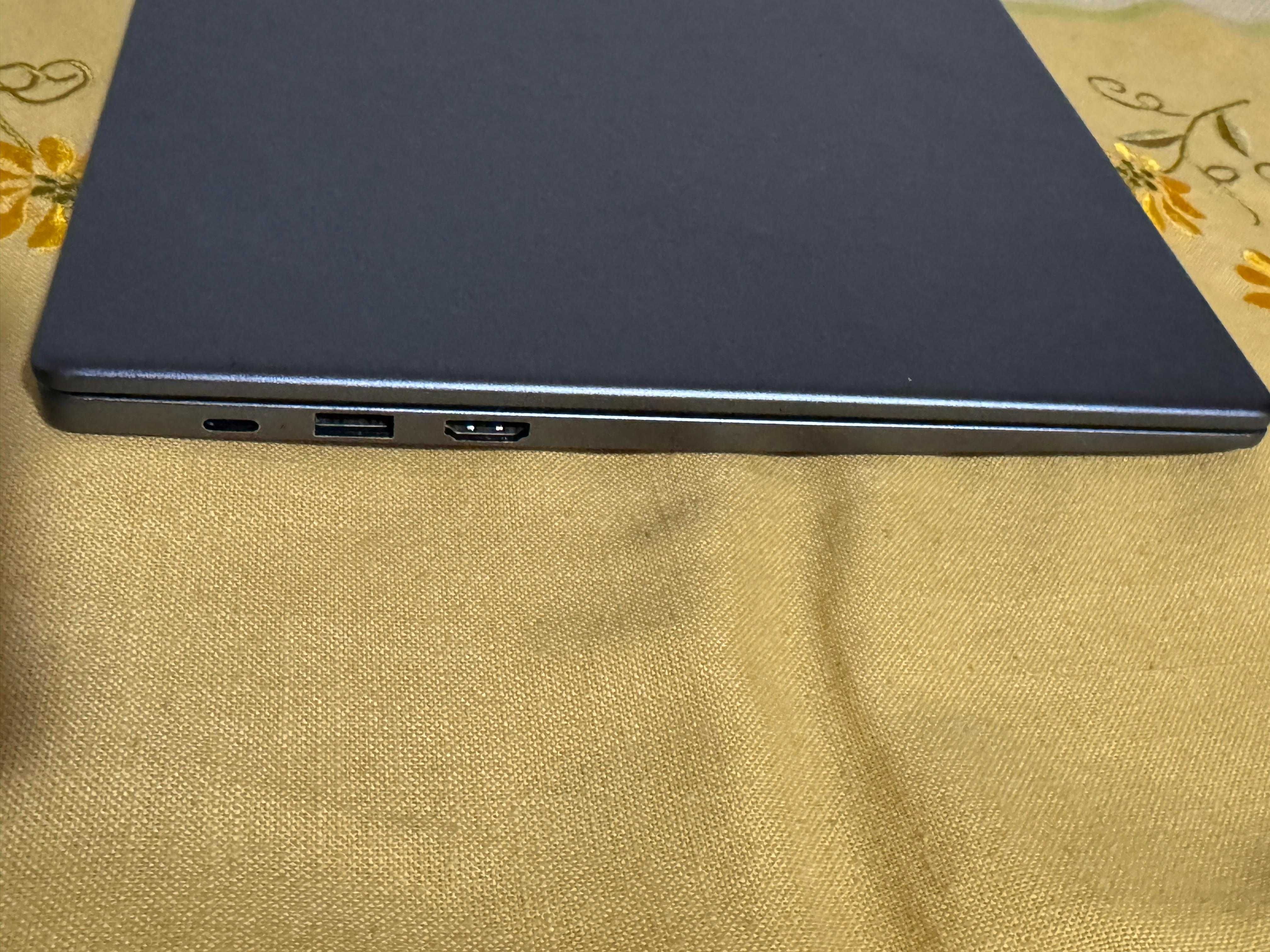 Portátil HUAWEI MateBook D14