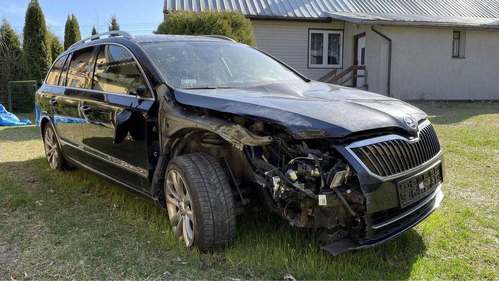 Skoda Superb 1.8  TSI + LPG - uszkodzony