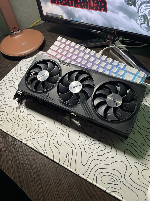 Відеокарта Gigabyte Radeon RX 7800 XT GAMING OC 16GB
