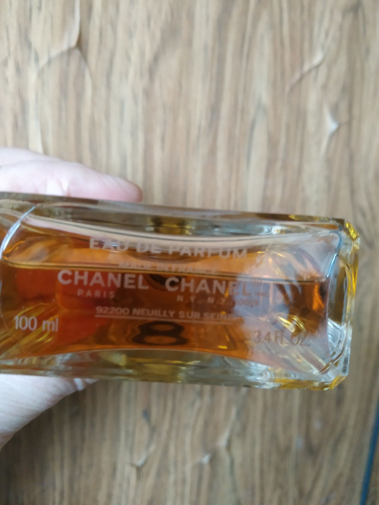 Продам Chanel No 5 100 мл оригінал парфумована вода
