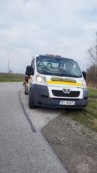 Usługi autolaweta !  Pomoc drogowa  , maszyny, motocykle, faktura vat!