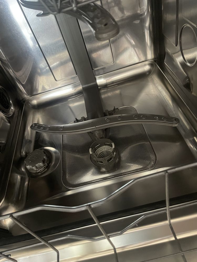 Zmywarka whirlpool 60