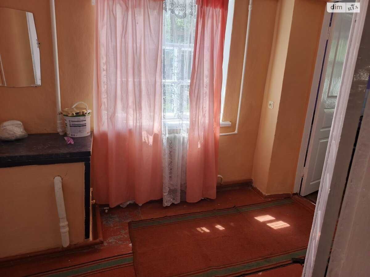 Продам пів будинку по вул. Червоної калини з окремим входом