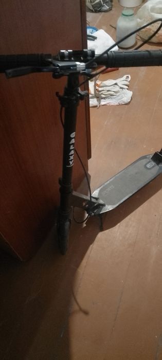 Продаю Двухколёсный Самокат