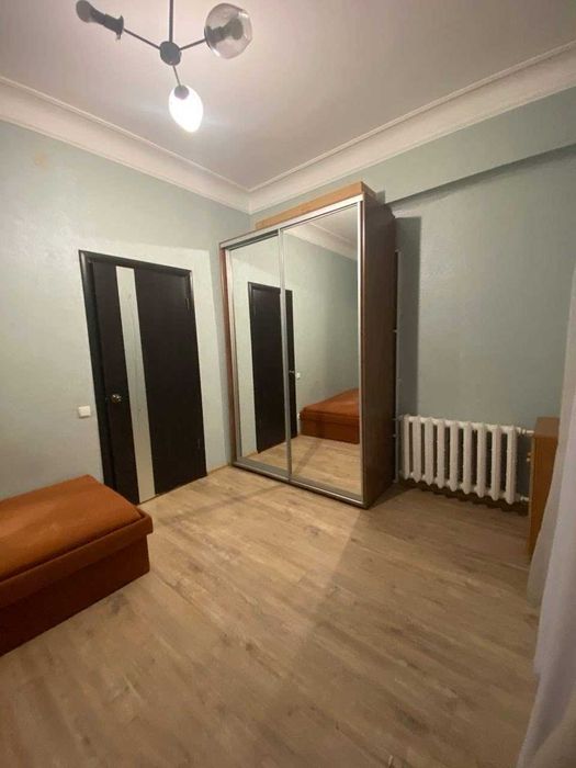 Продам 2-х кімнатну квартиру, Поділ