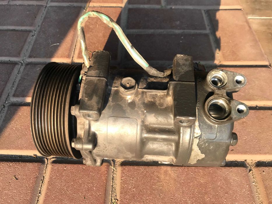 Компрессор кондиционера 106 даф,скания- нерабочая муфта,105 даф