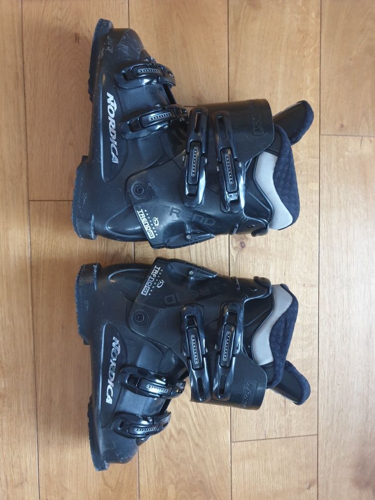 Nordica Buty  25 25,5