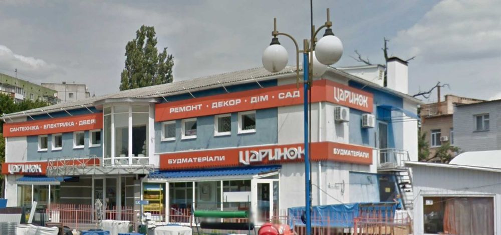 2й поверх, 275 м2, фасад,  б.Олександрійський 108 + зем.ділянка