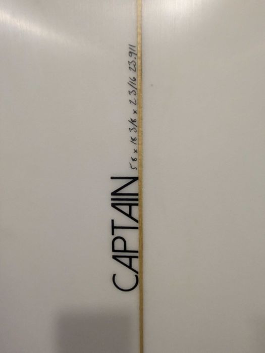 Prancha de surf marca MAR