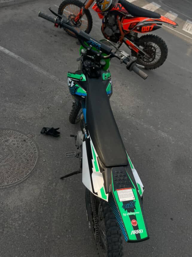 Продам пит байк ycf bigy 150 mx