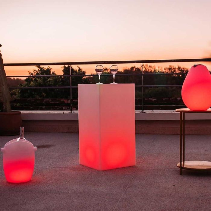 Mobiliario led vasos mesas bares com iluminação