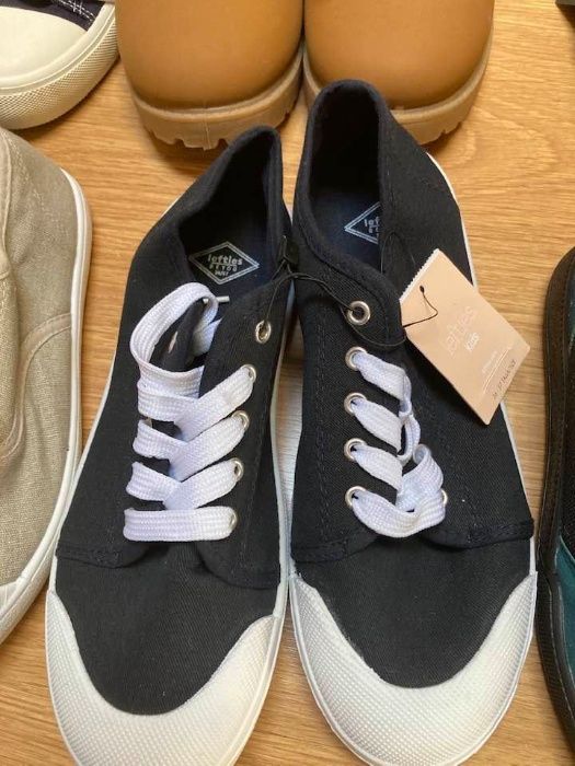 Botas e tennis rapaz e rapariga novos com etiqueta 36/37