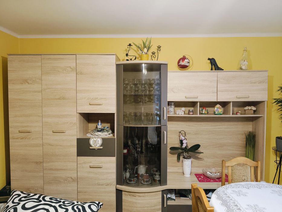 Nowoczesna meblościanka w kolorze dąb Sonoma/szary mat-stan bdb !!