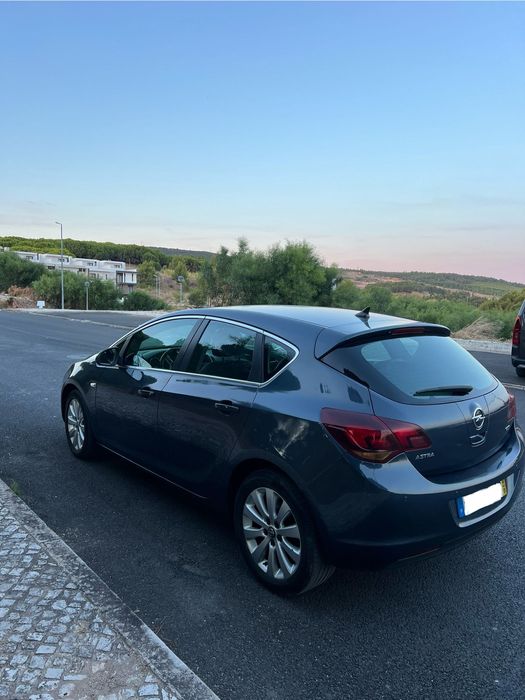 Opel Astra Cosmo 1.7 CDTI Diesel - 2010 | 125 cv | 250 000 km