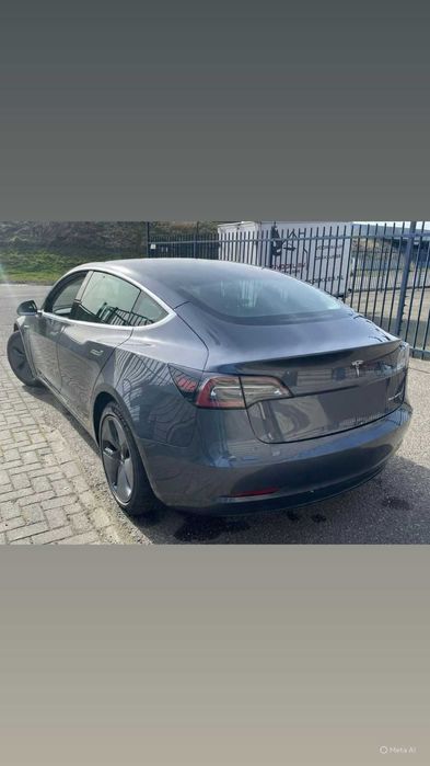 ALGUEL TESLA TVDE