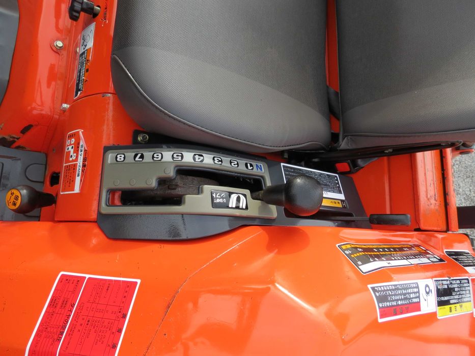 Трактор японський yanmar kubota