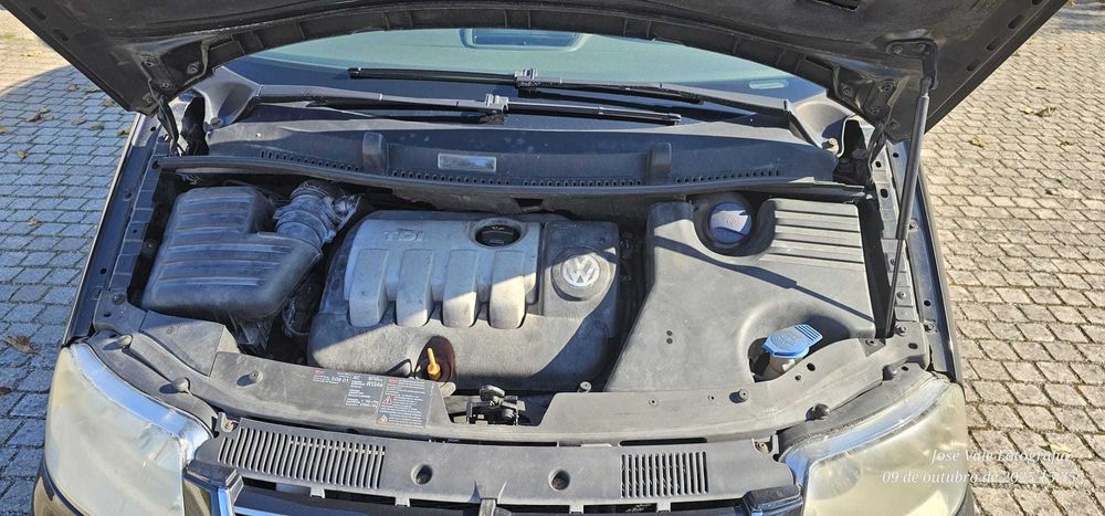 VW Sharan 1.9 TDI 115cv 2006 – 7 Lugares – Muito Fiável – 280.000 km
