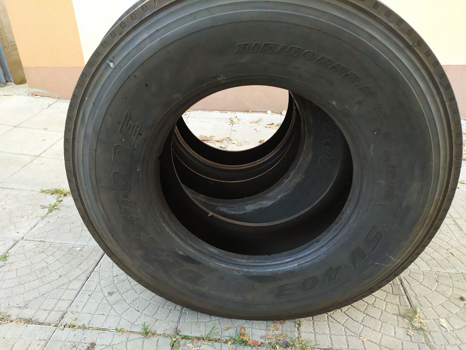 Грузовая резина шины Deestone 315/80 R22.5 руль 12 мм доставка помощь