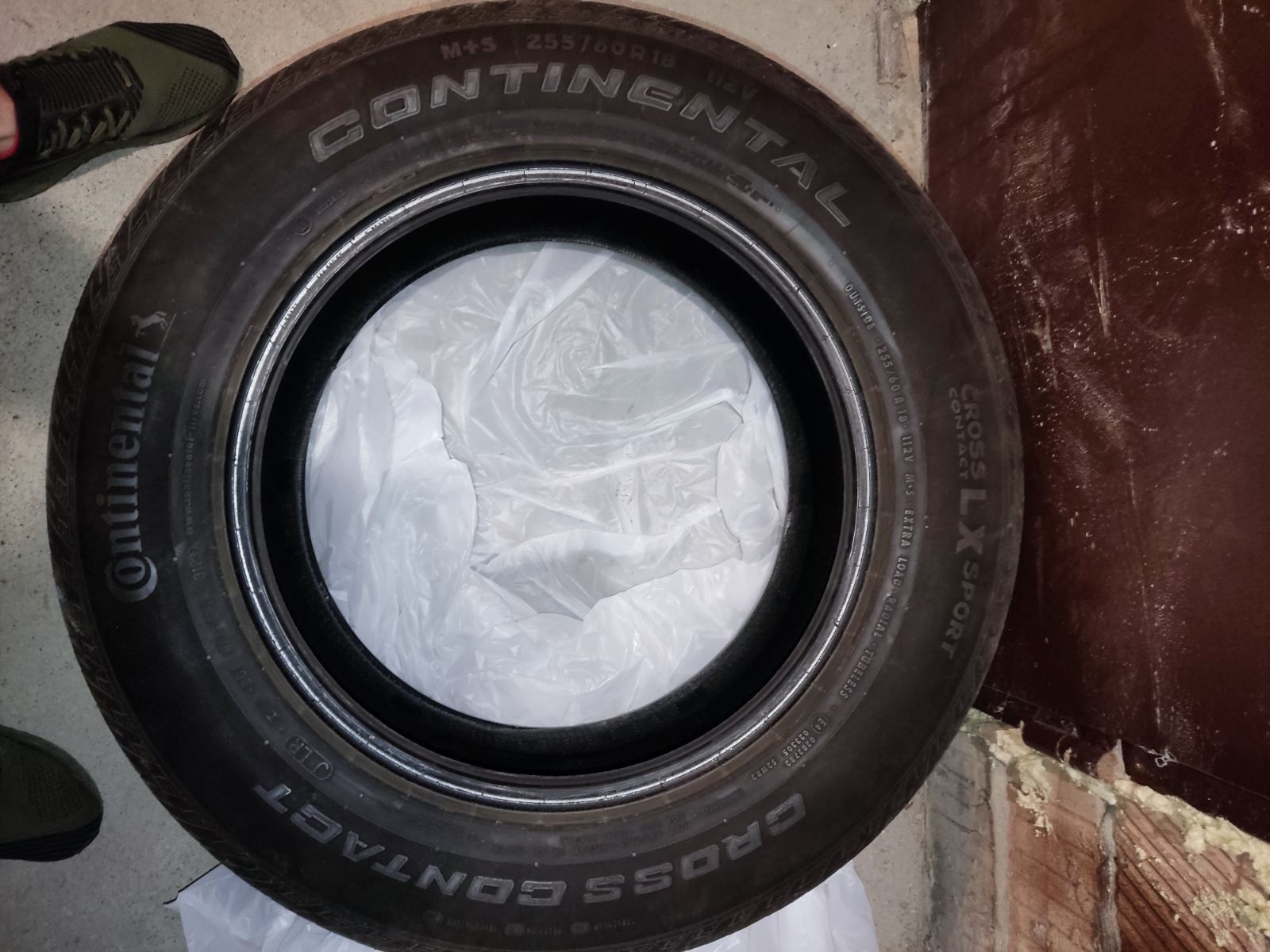 Шина всесезонна Continental 255/60 R18 2023