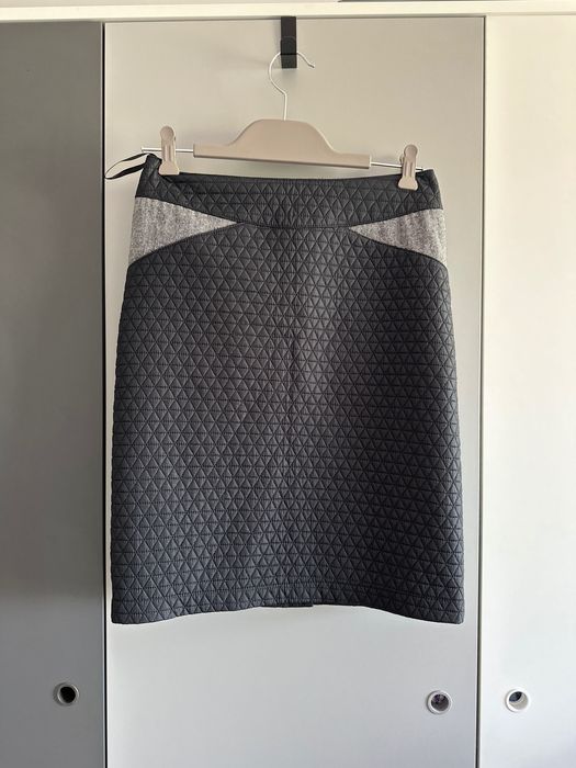 Spódnica jesień/zima rozmiar 36 (na metce 38)