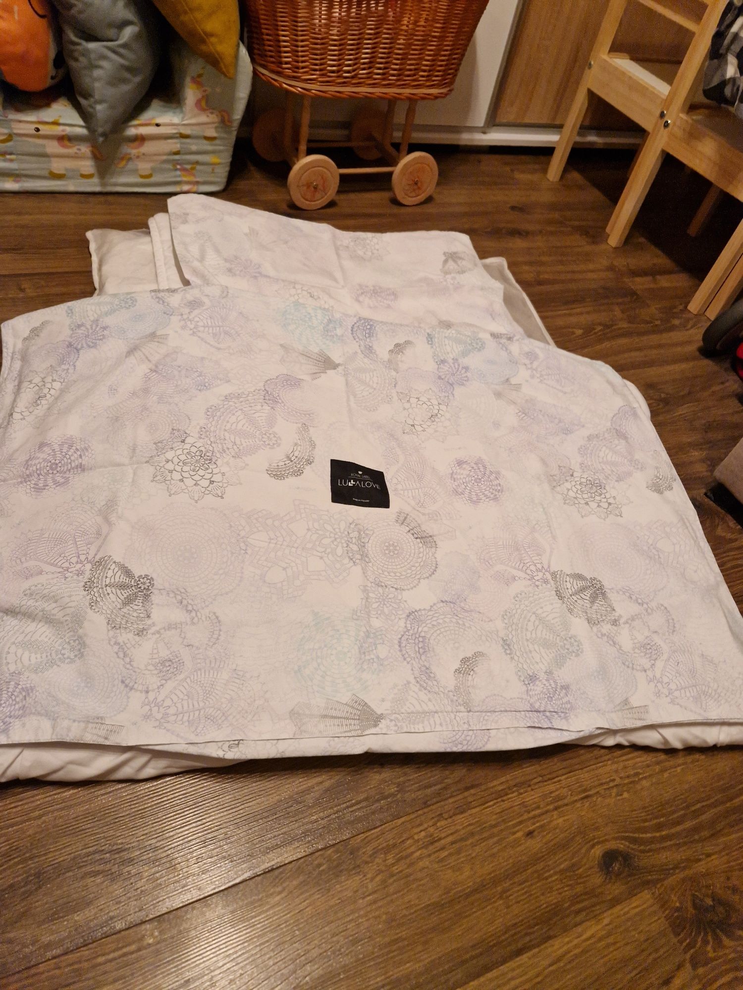 Komplet pościeli zestaw wraz z kołderką 100x 135cm zestaw 2 pościeli