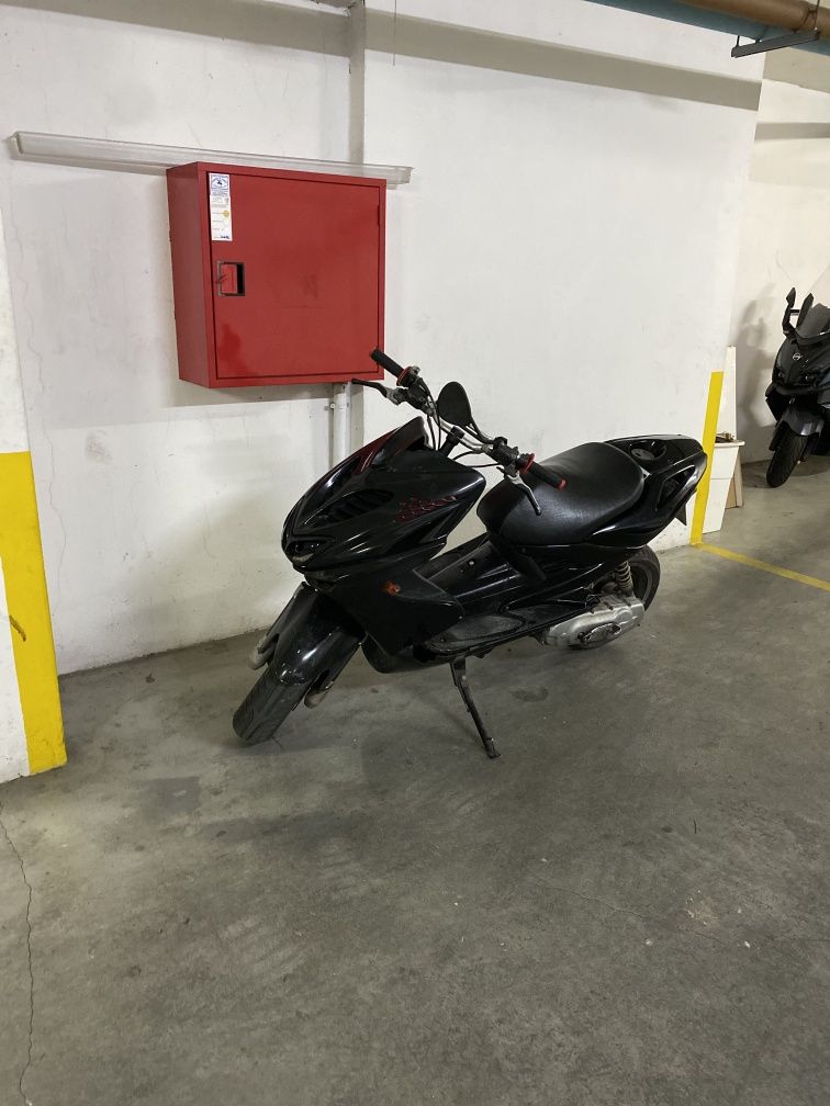 Yamaha aerox troca
