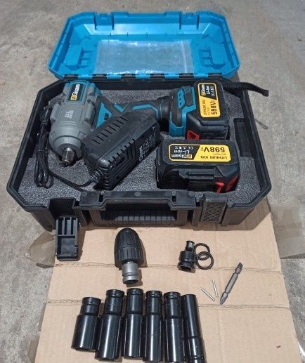 Klucz udarowy elektryczny GISAM 2000 + 2x bateria + walizka + zestaw