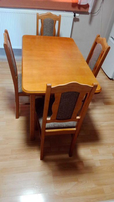Stół z krzesłami stan bdb