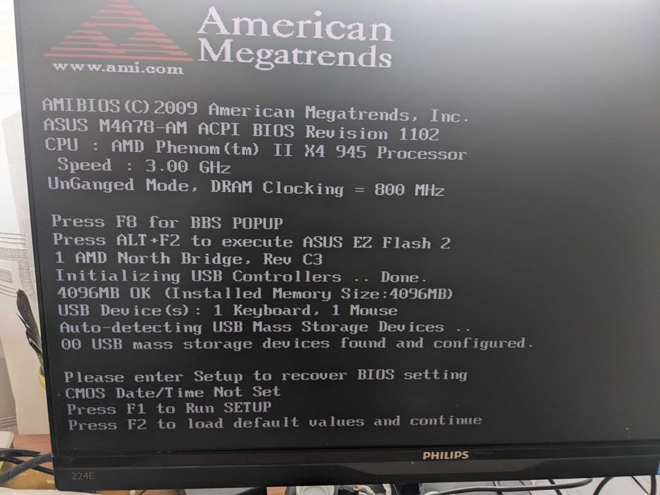AMD Phenom II X4 945 3.0 GHz, Asus M4A78-AM, 2x2GB Kingston