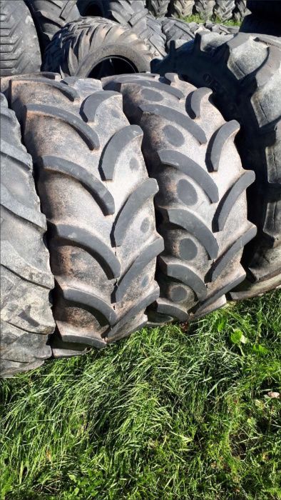 Ładna para opony Rolnicze zachodnie VREDESTEIN RADIAL 380/70 R - 24