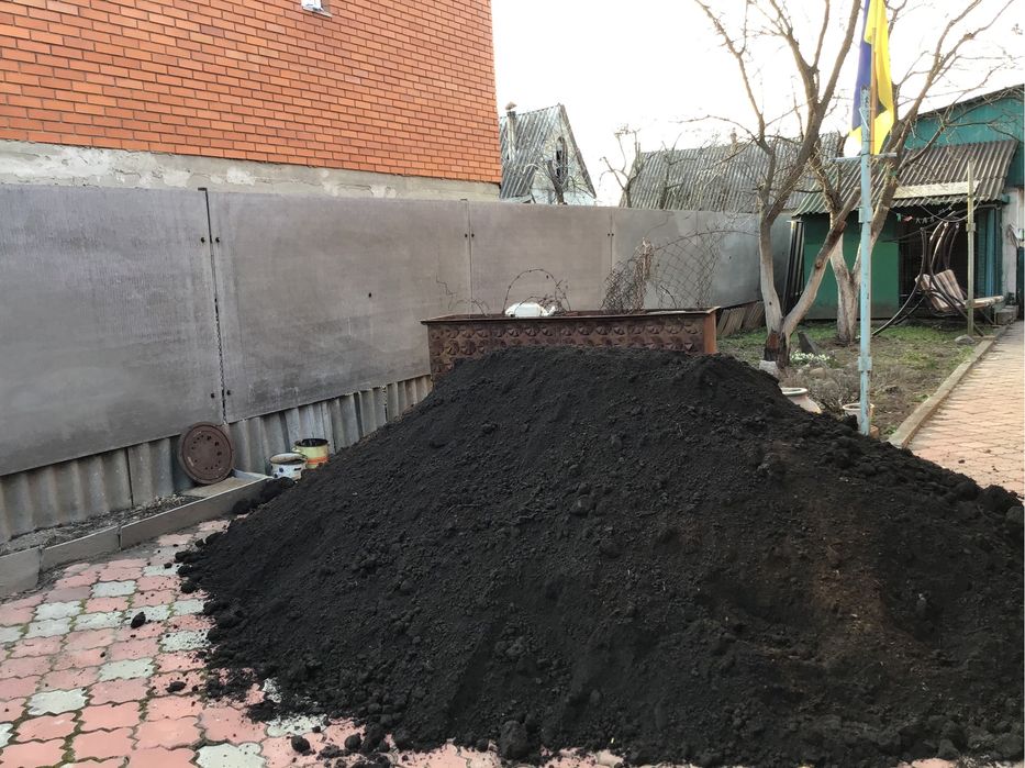 Чернозем, торф, грунтосмесь