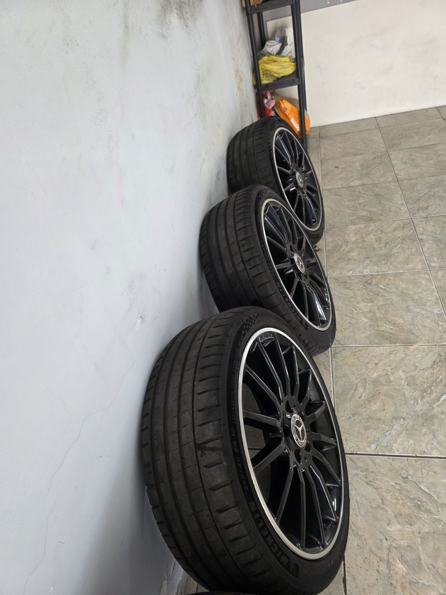 Jantes AMG 18 com pneus