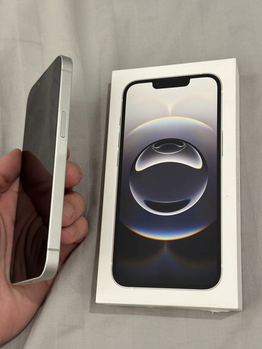 Apple iPhone 16e 256GB eSim A3212 MD0G4LL/A