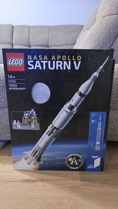 Lego 21309 - Nasa Apollo Saturn V