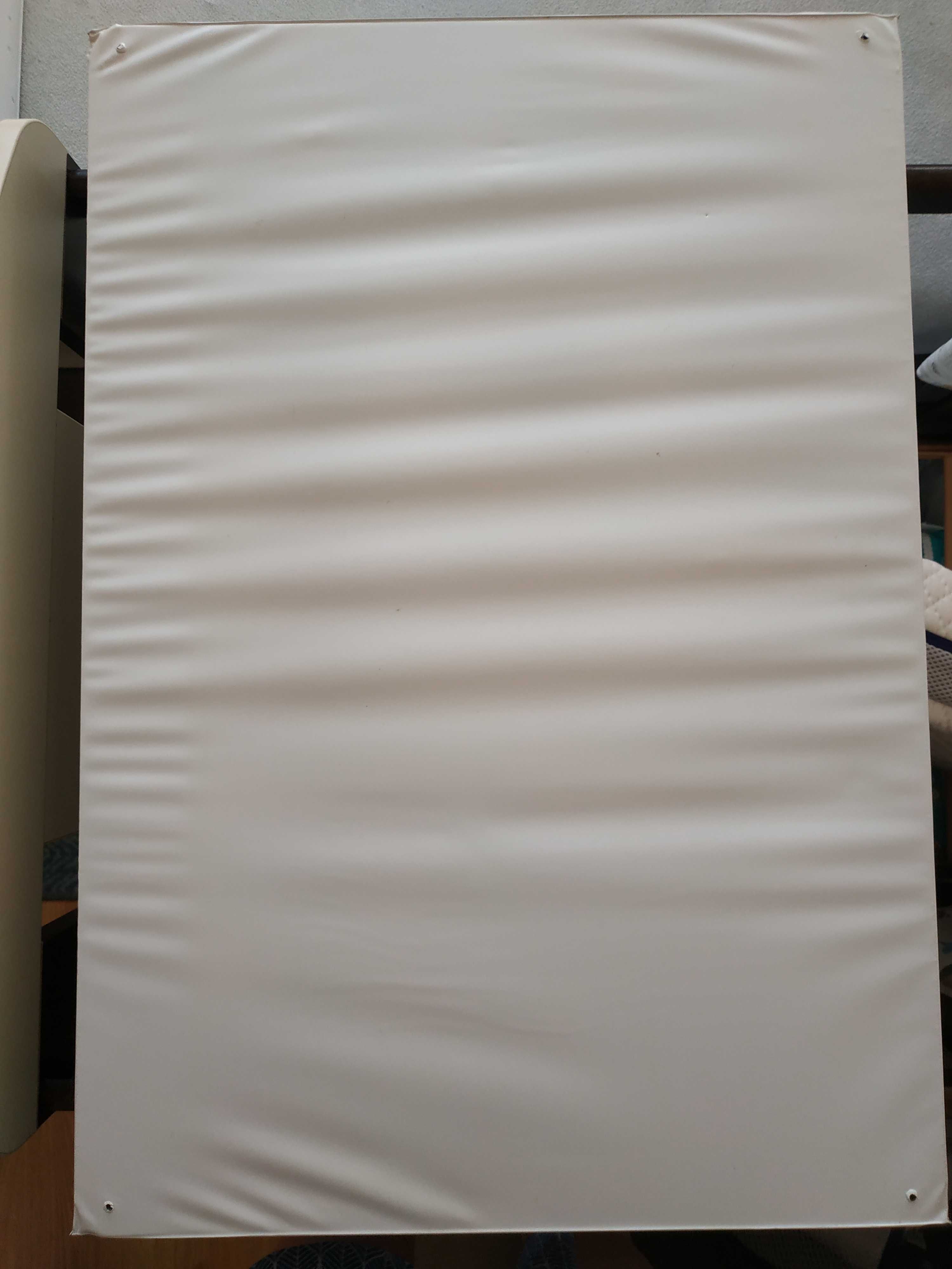 Sztywny przewijak 50x80