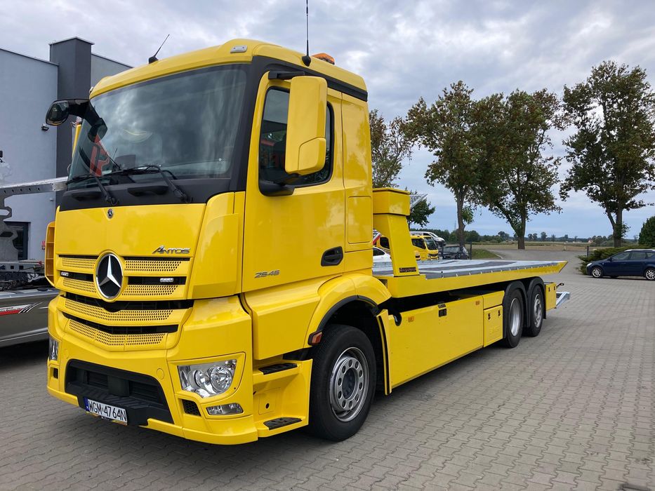 Usługi Transportowe POMOC DROGOWA Autoholowanie do 16 ton