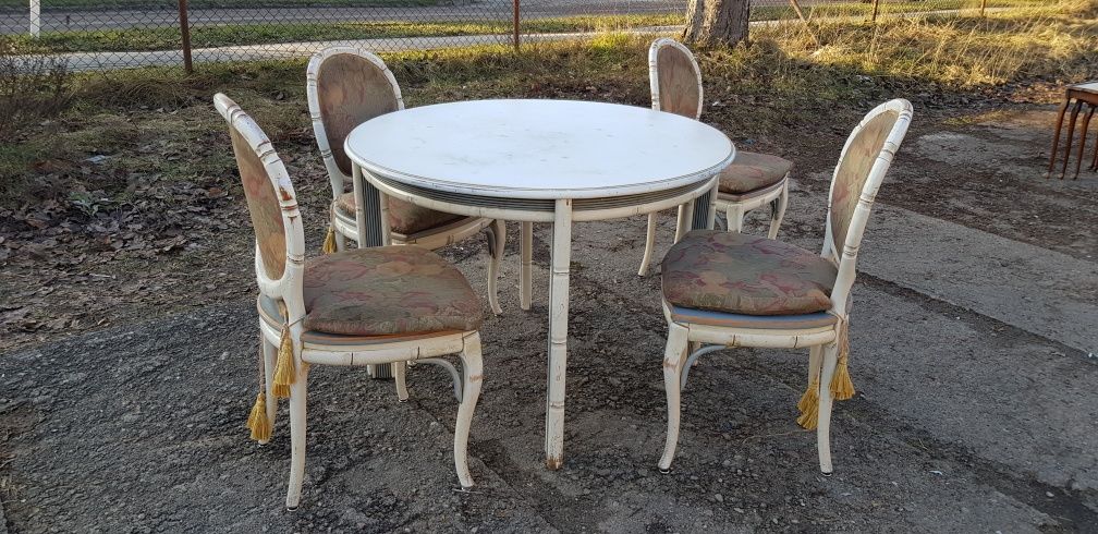 Komplet stół i cztery krzesła Bambus Styl Ludwikowski